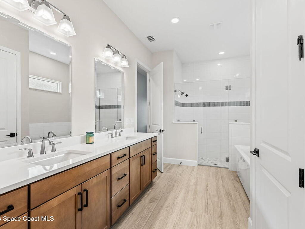 2714 Pelagornis Drive, Melbourne, FL 32940