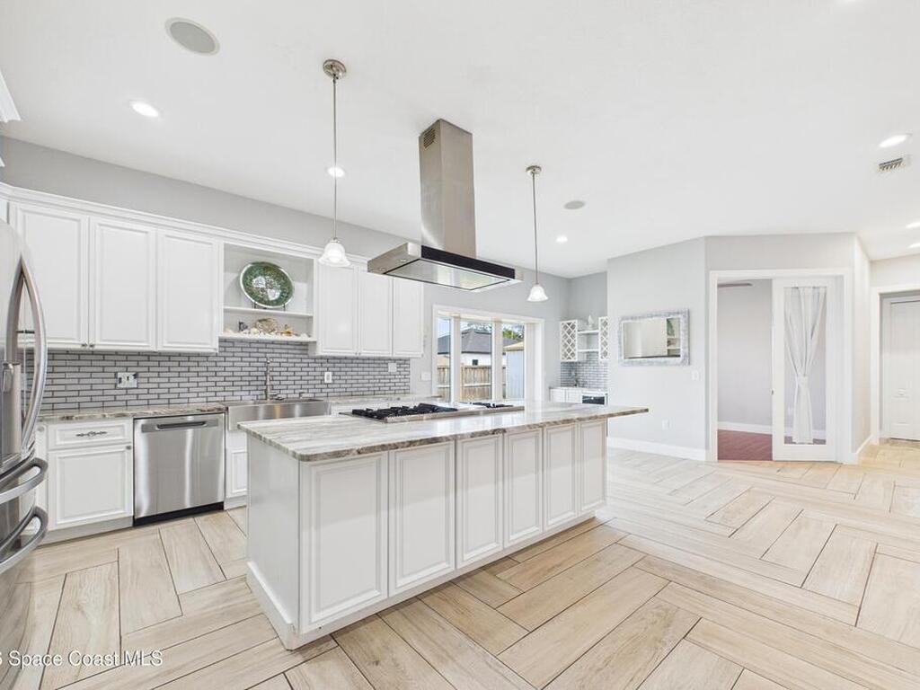 757 Donau Avenue, Palm Bay, FL 32907