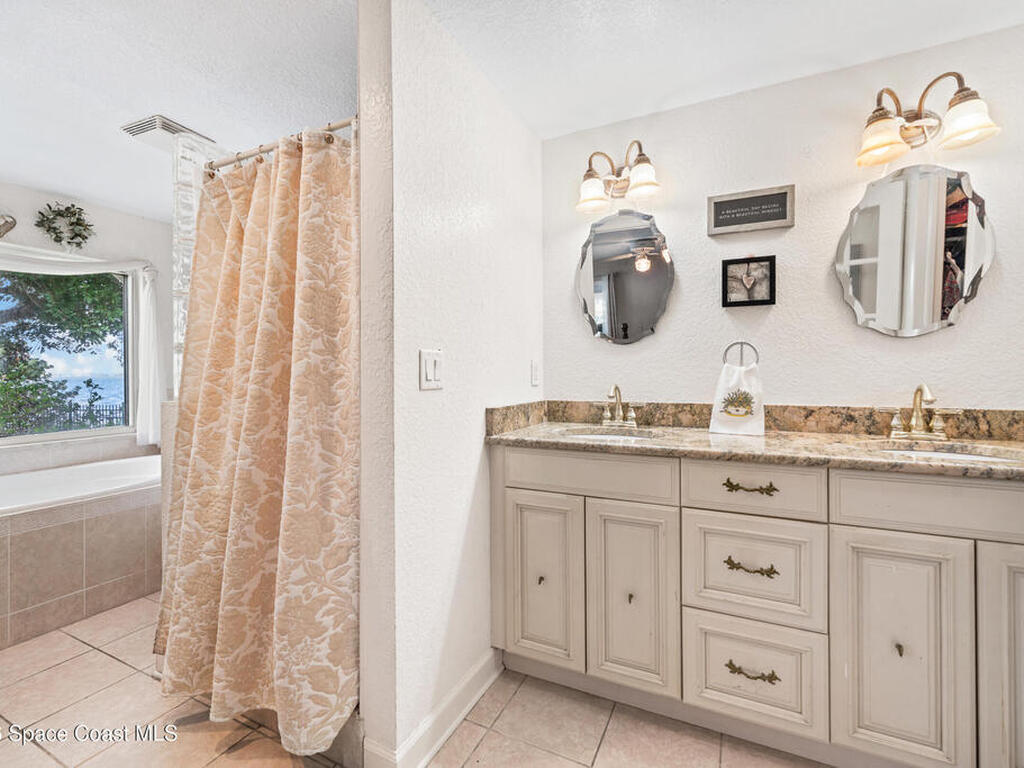 2405 Brookside Drive, Indialantic, FL 32903