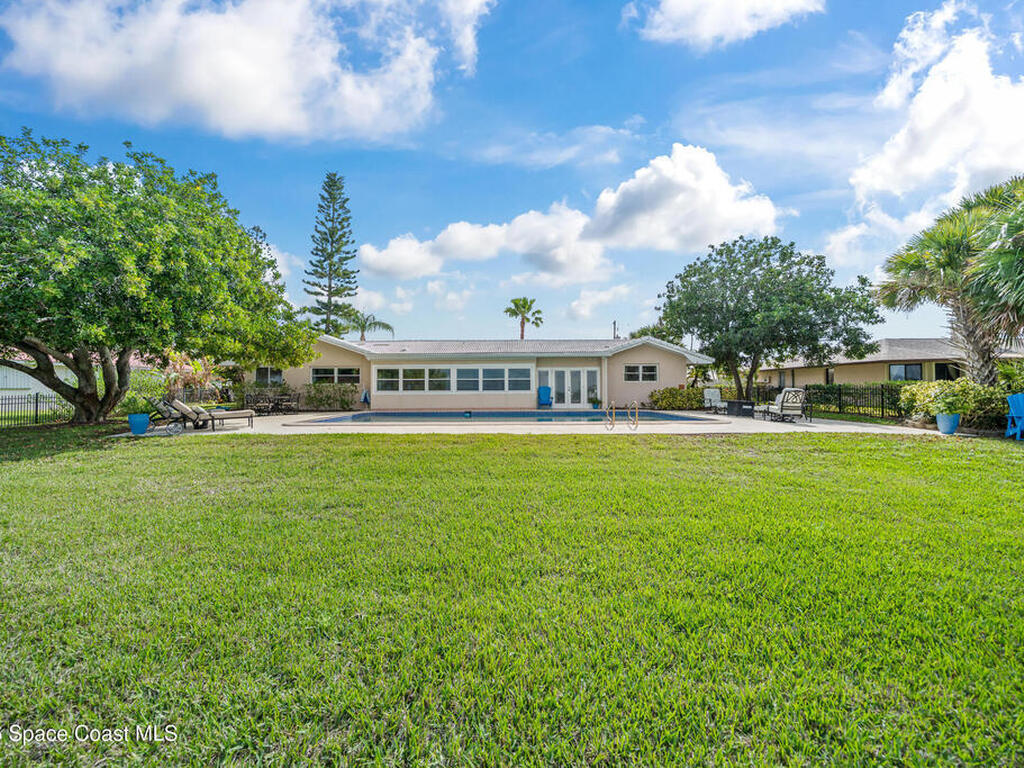 2405 Brookside Drive, Indialantic, FL 32903