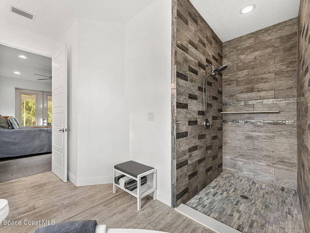 2050 Valkaria Road, Grant-Valkaria, FL 32950