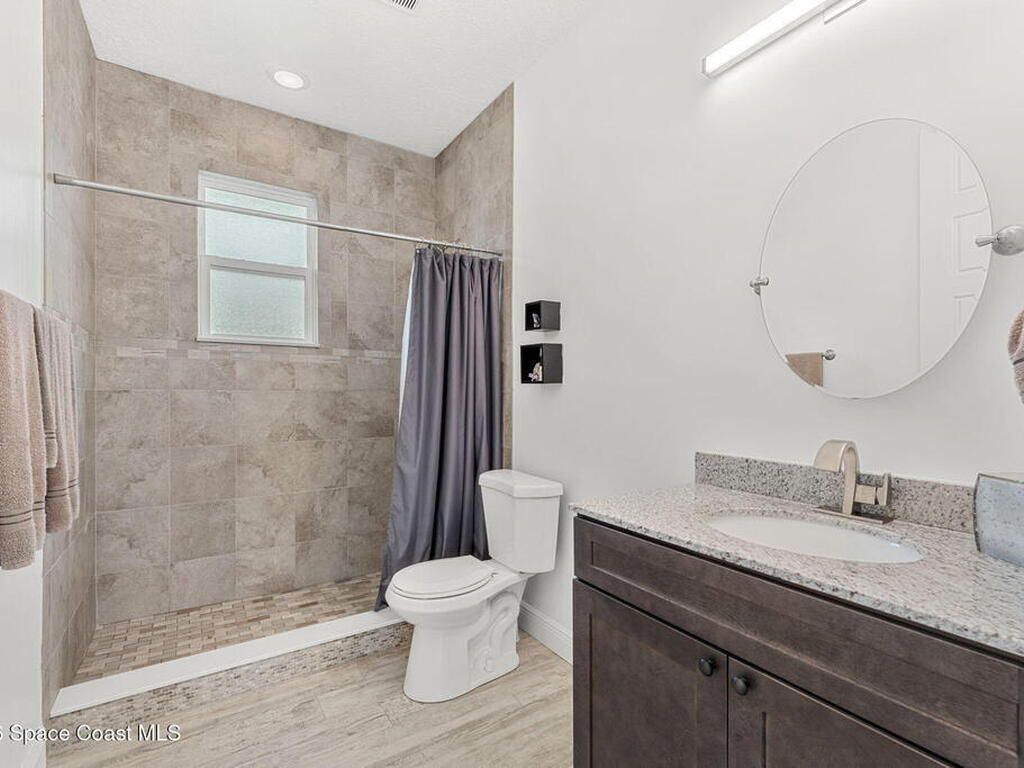 2050 Valkaria Road, Grant-Valkaria, FL 32950