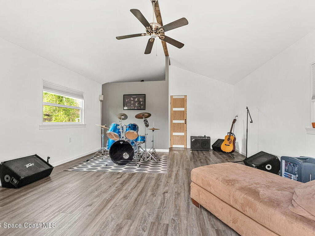 2050 Valkaria Road, Grant-Valkaria, FL 32950