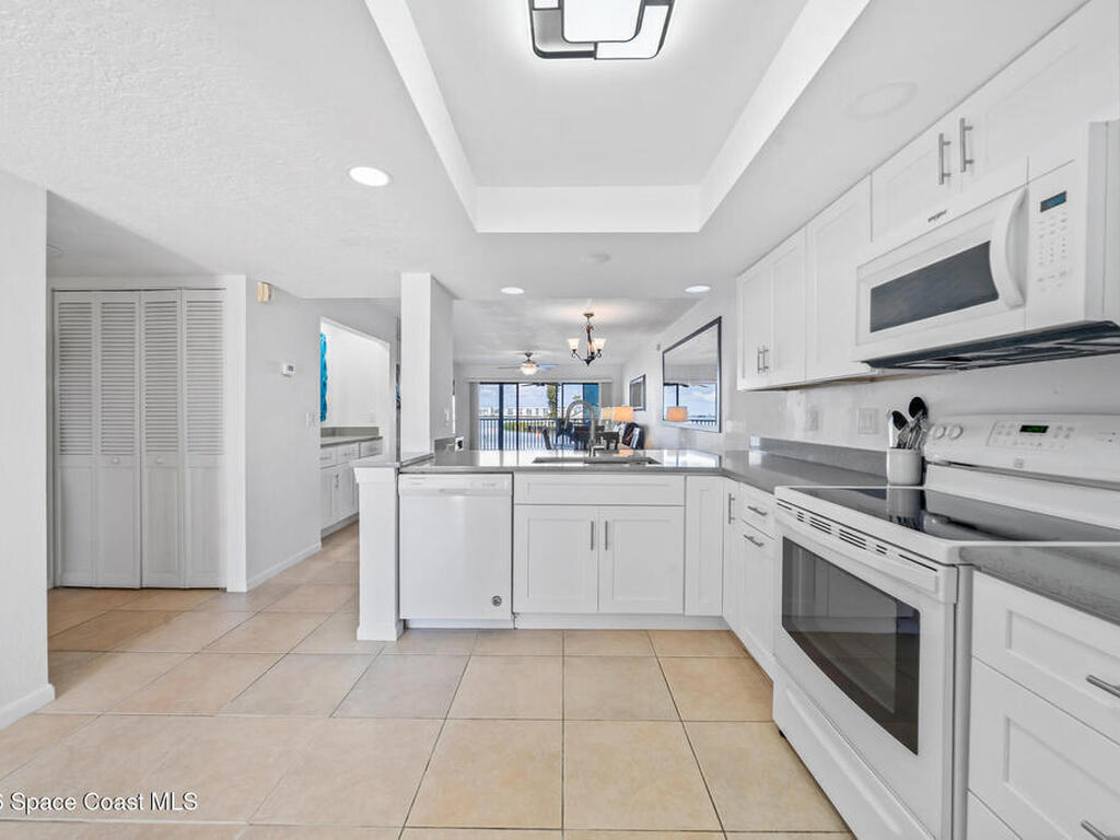 200 S Banana River Boulevard, Cocoa Beach, FL 32931