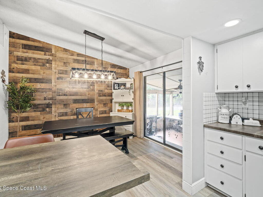 3416 Flounder Creek Road, Mims, FL 32754