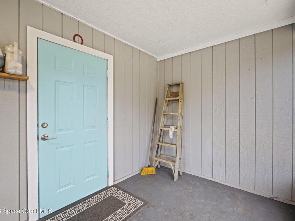 3416 Flounder Creek Road, Mims, FL 32754