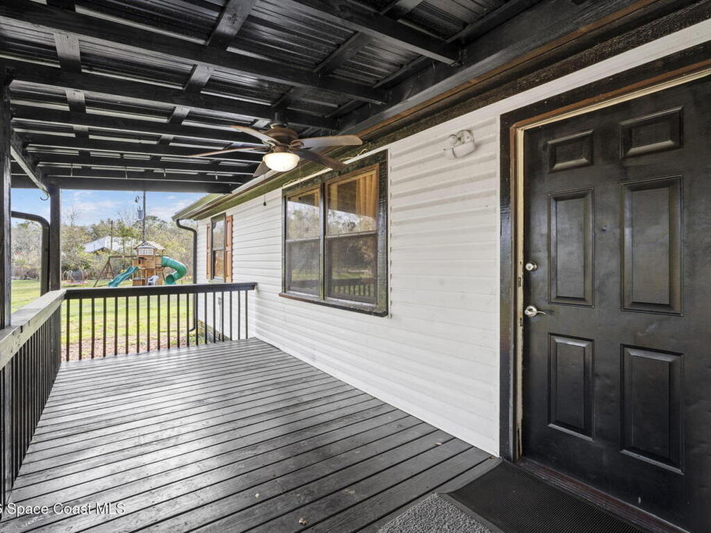 3416 Flounder Creek Road, Mims, FL 32754