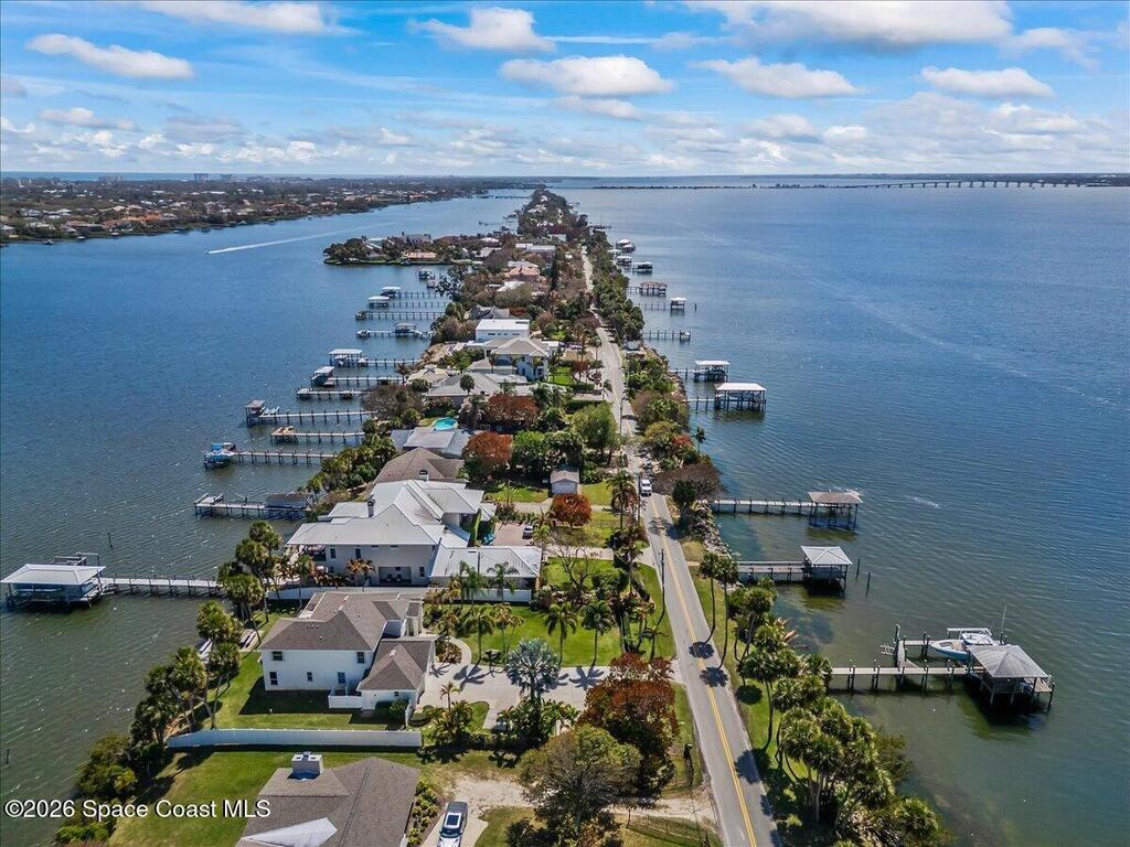 10710 S Tropical Trail, Merritt Island, FL 32952