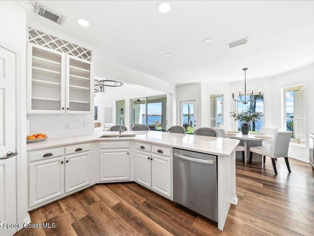 10710 S Tropical Trail, Merritt Island, FL 32952