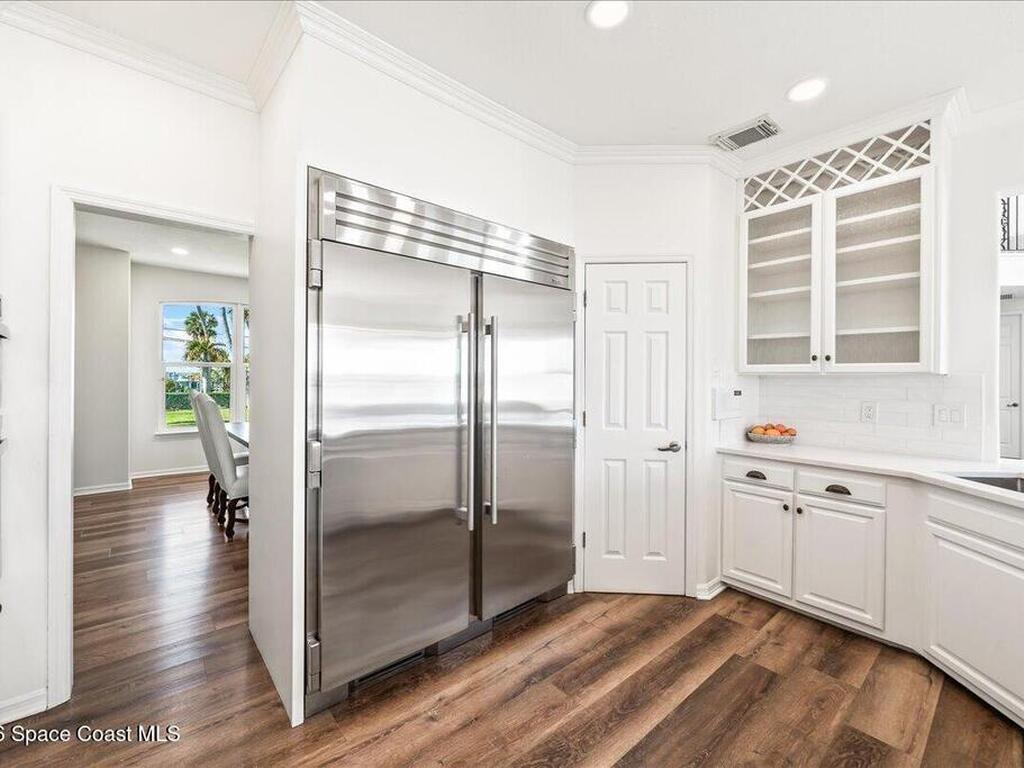 10710 S Tropical Trail, Merritt Island, FL 32952