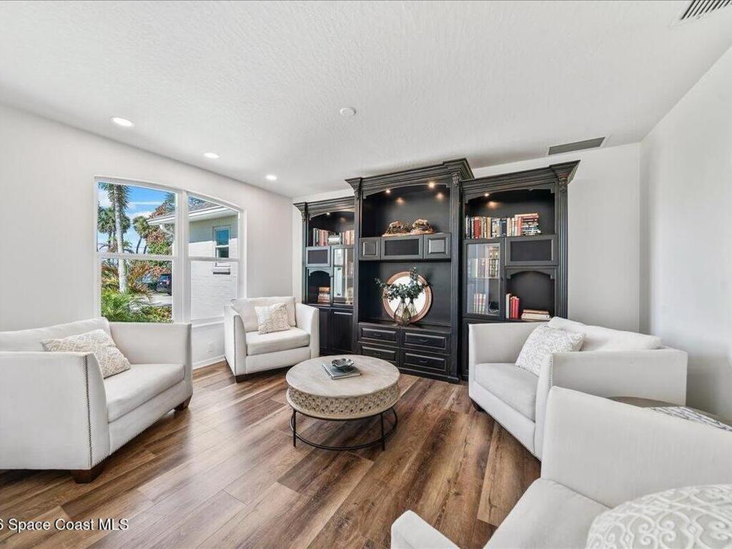 10710 S Tropical Trail, Merritt Island, FL 32952