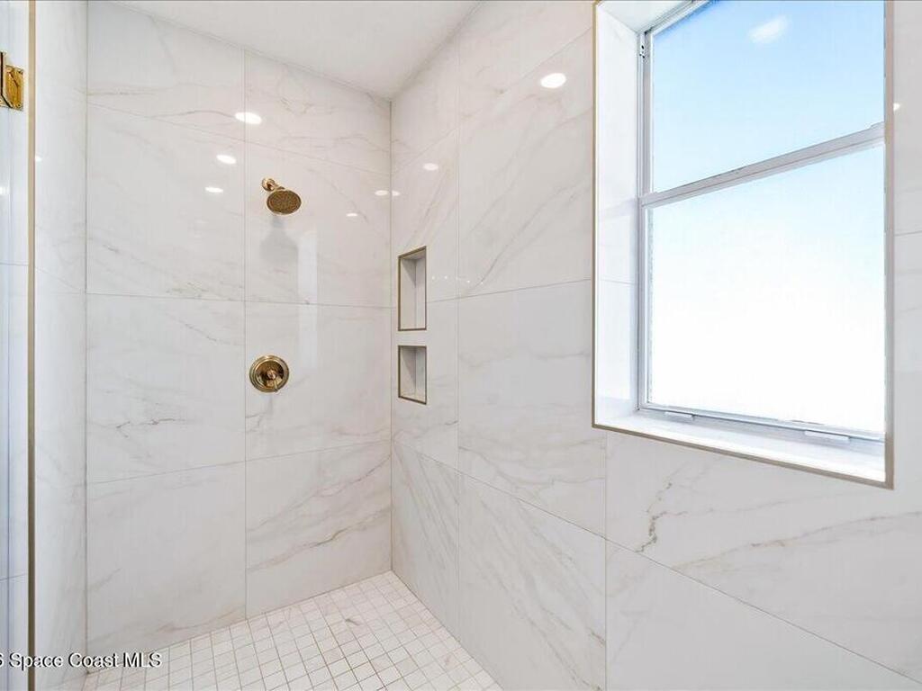 10710 S Tropical Trail, Merritt Island, FL 32952