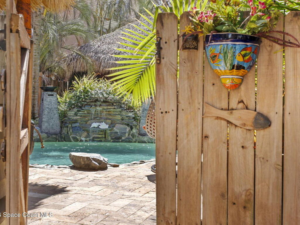 601 Monroe Avenue, Cape Canaveral, FL 32920