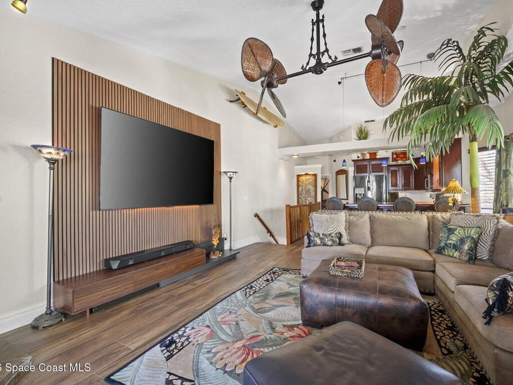 601 Monroe Avenue, Cape Canaveral, FL 32920