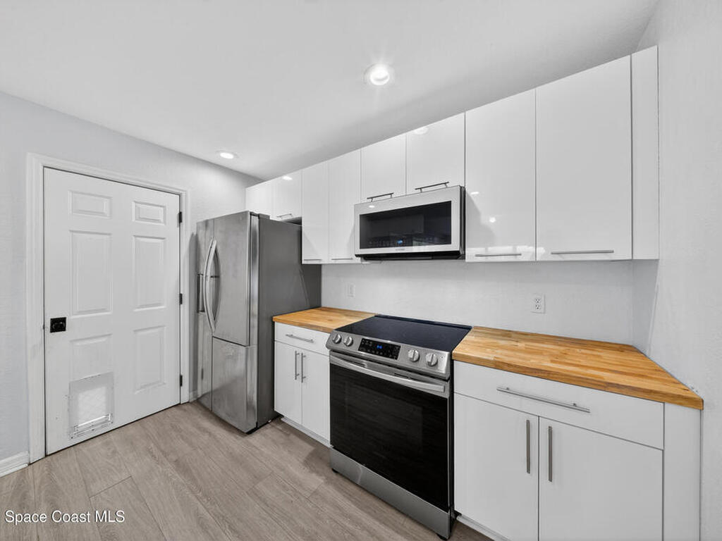 1812 E Sanderling Lane, Fort Pierce, FL 34982