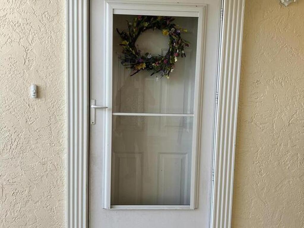 319 N Grove Isle Circle, Vero Beach, FL 32962