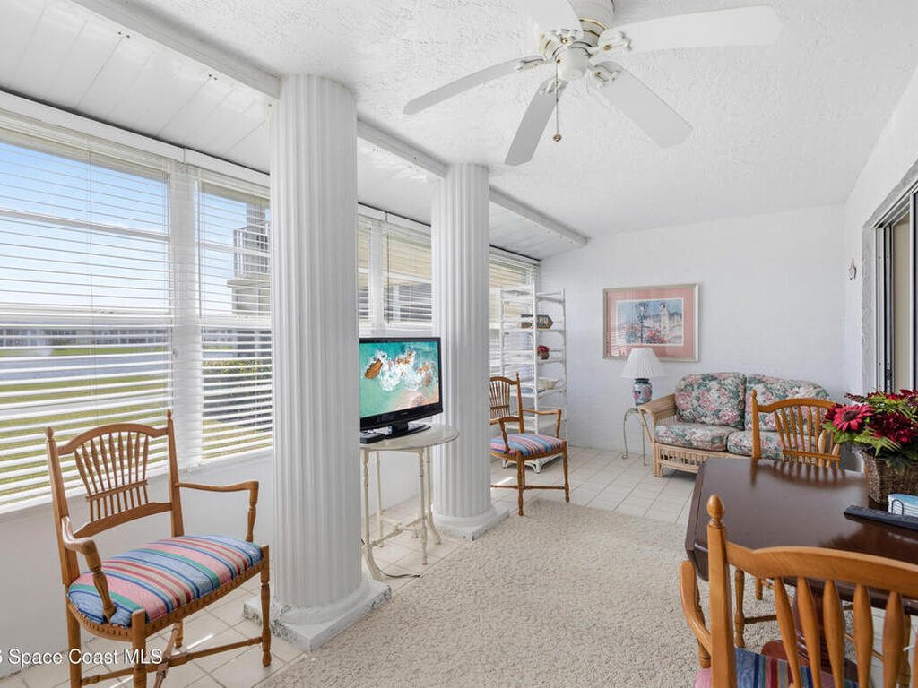 319 N Grove Isle Circle, Vero Beach, FL 32962