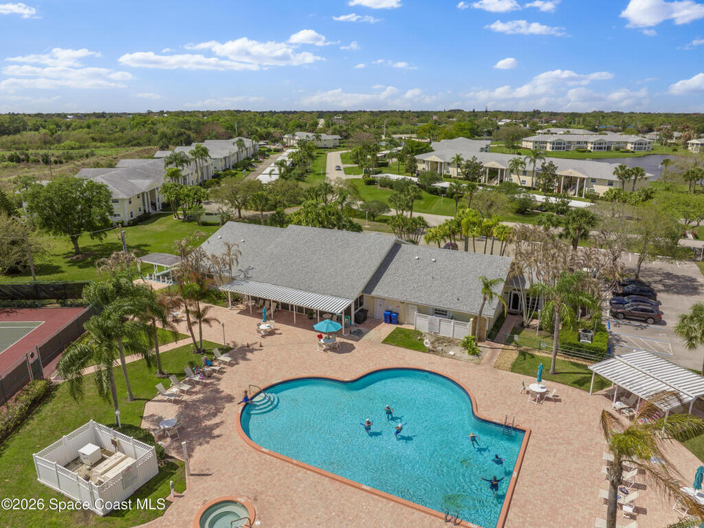 319 N Grove Isle Circle, Vero Beach, FL 32962