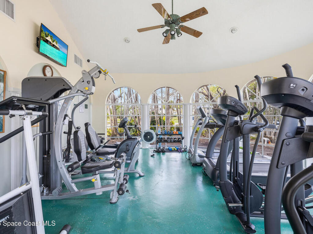 319 N Grove Isle Circle, Vero Beach, FL 32962