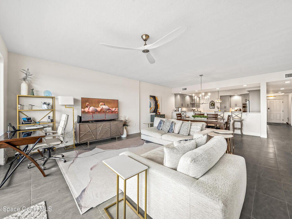 1465 S Harbor City Boulevard, Melbourne, FL 32901