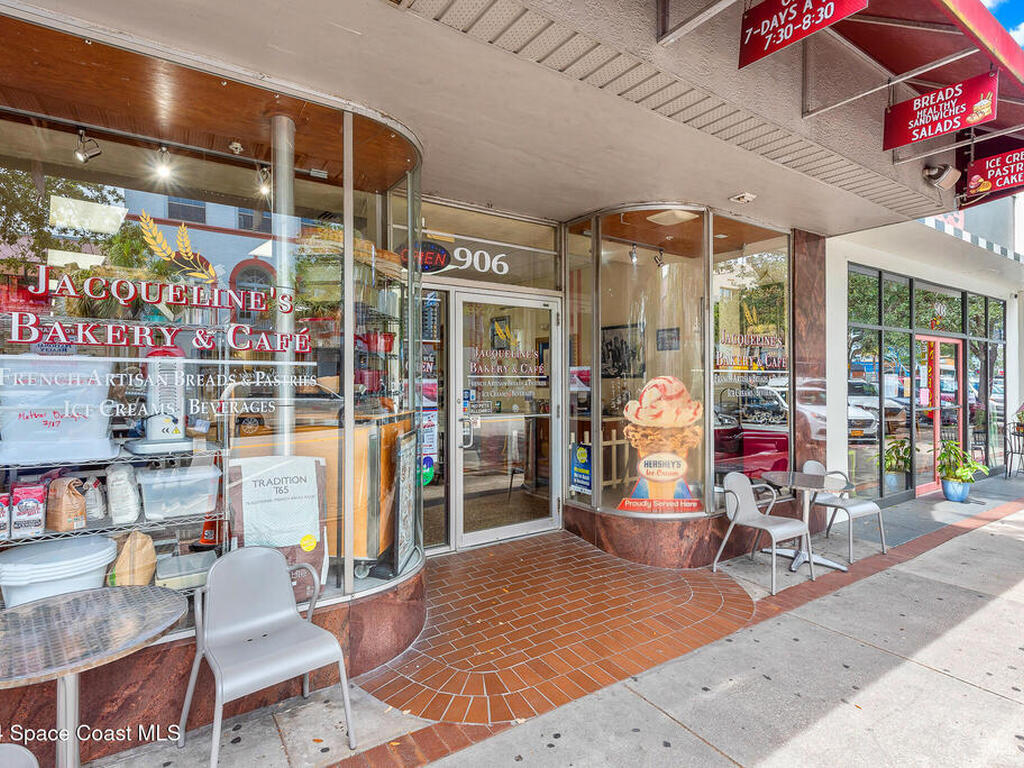 1465 S Harbor City Boulevard, Melbourne, FL 32901