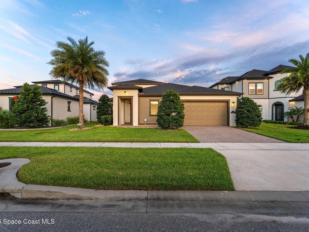 8165 Lyside Drive, Melbourne, FL 32940