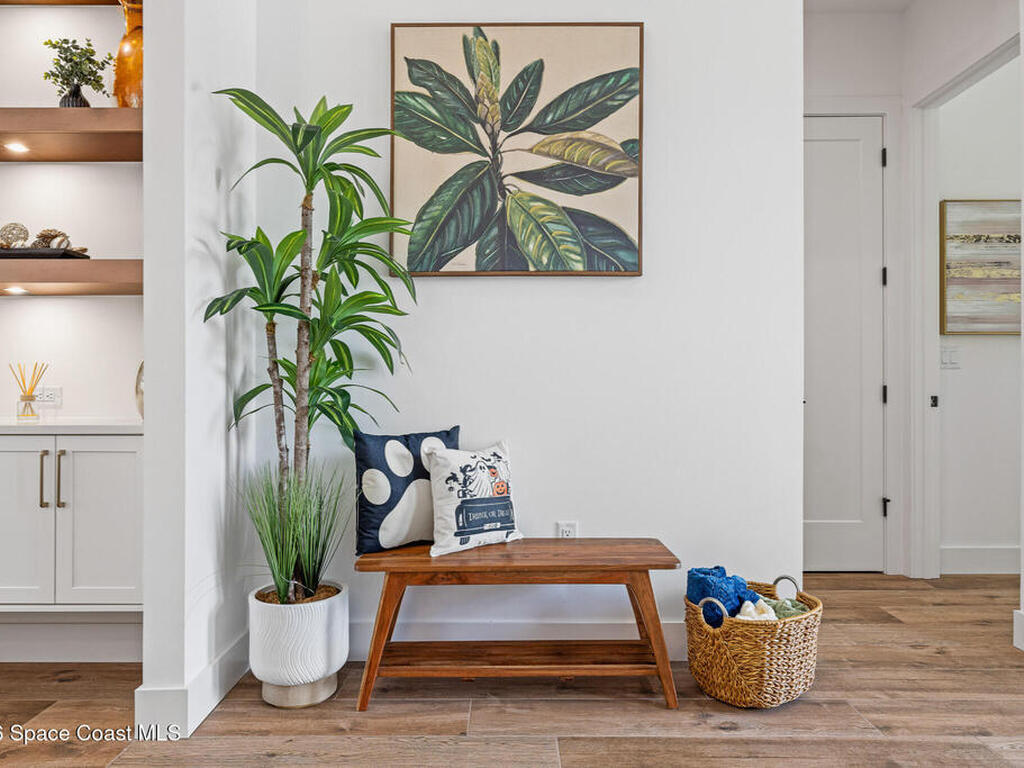 8350 Waxwing Cr Circle, Melbourne, FL 32940