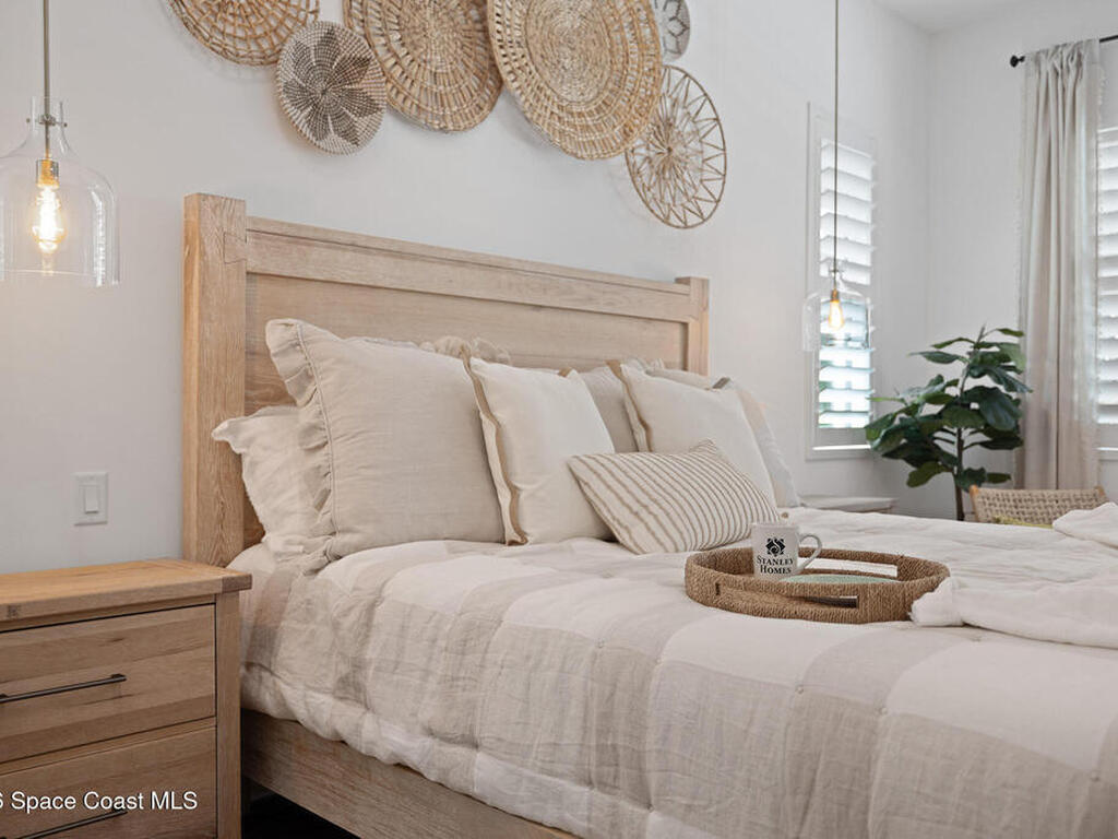 8350 Waxwing Cr Circle, Melbourne, FL 32940