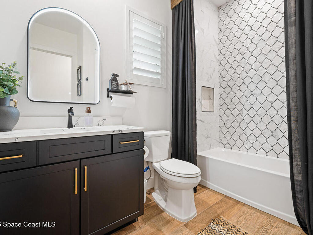 8350 Waxwing Cr Circle, Melbourne, FL 32940