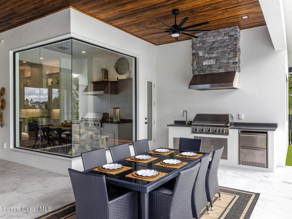 8350 Waxwing Cr Circle, Melbourne, FL 32940