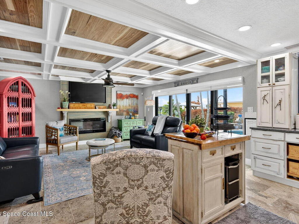 405 S Banana River Boulevard, Cocoa Beach, FL 32931