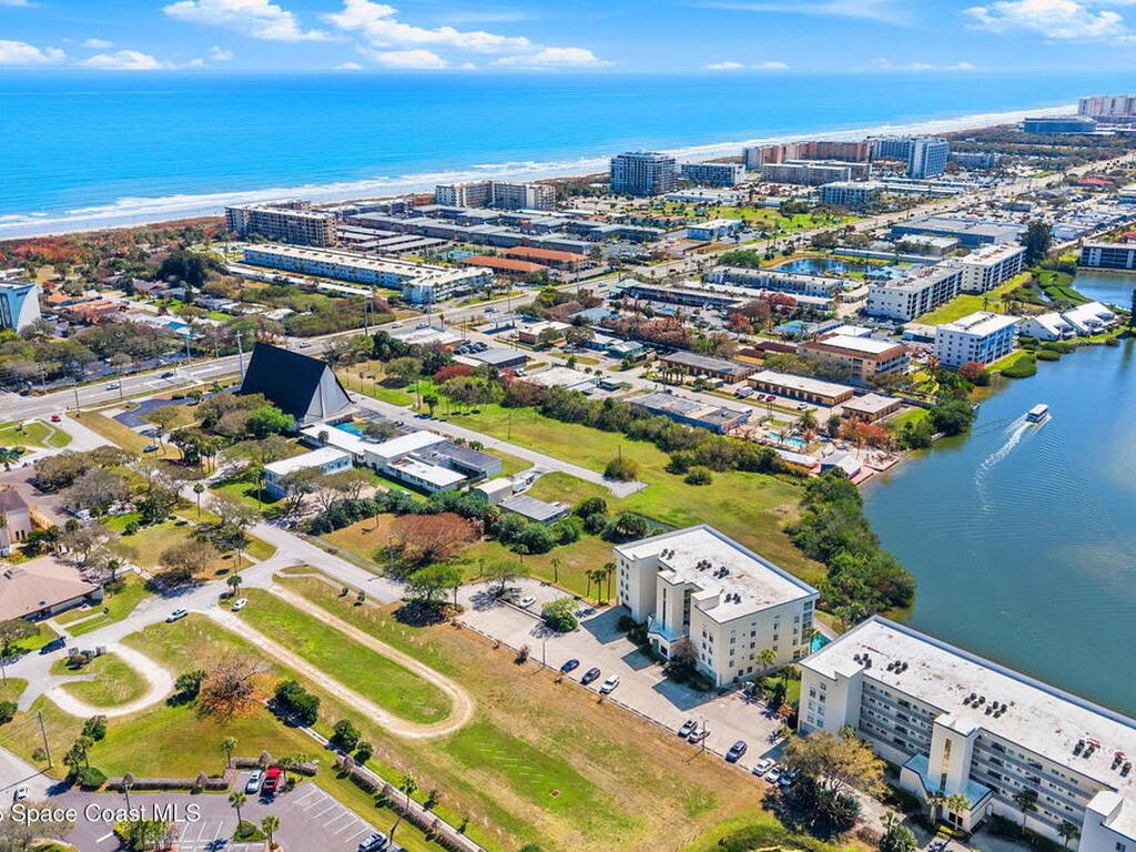 3250 N Atlantic Avenue, Cocoa Beach, FL 32931