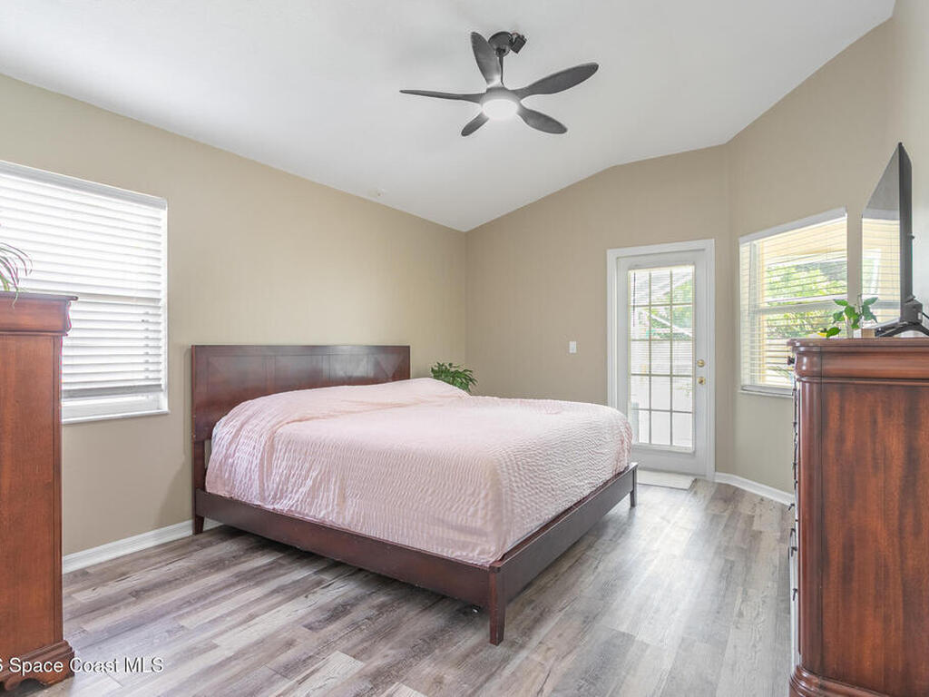 4920 48th Place, Vero Beach, FL 32967