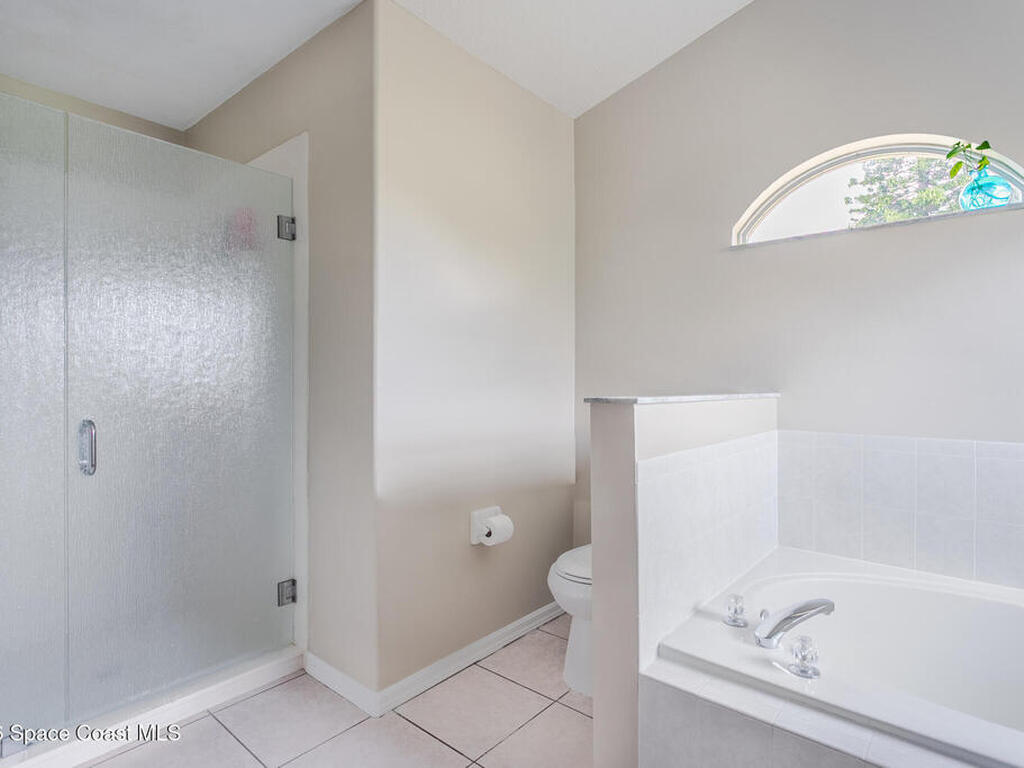 4920 48th Place, Vero Beach, FL 32967