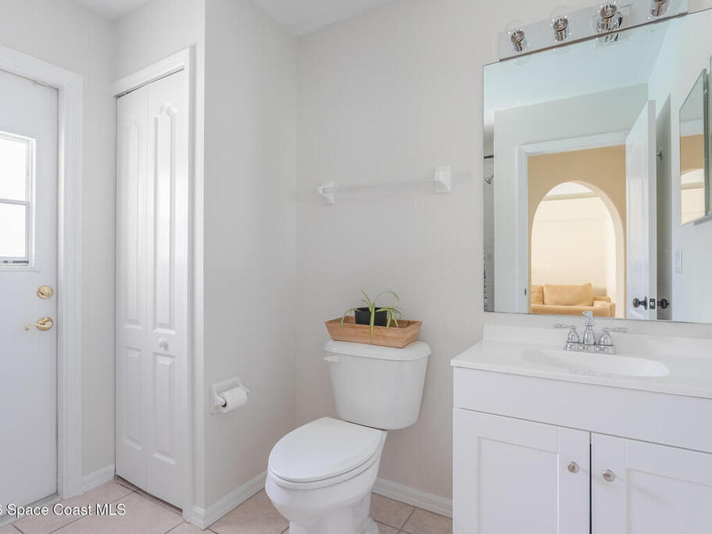 4920 48th Place, Vero Beach, FL 32967