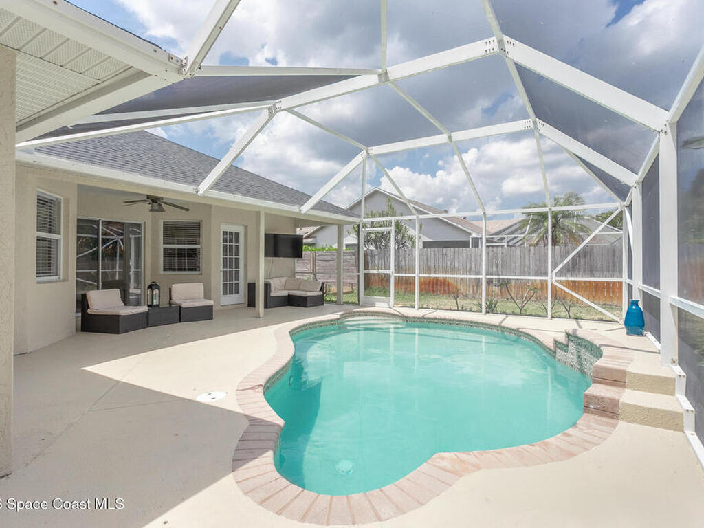 4920 48th Place, Vero Beach, FL 32967