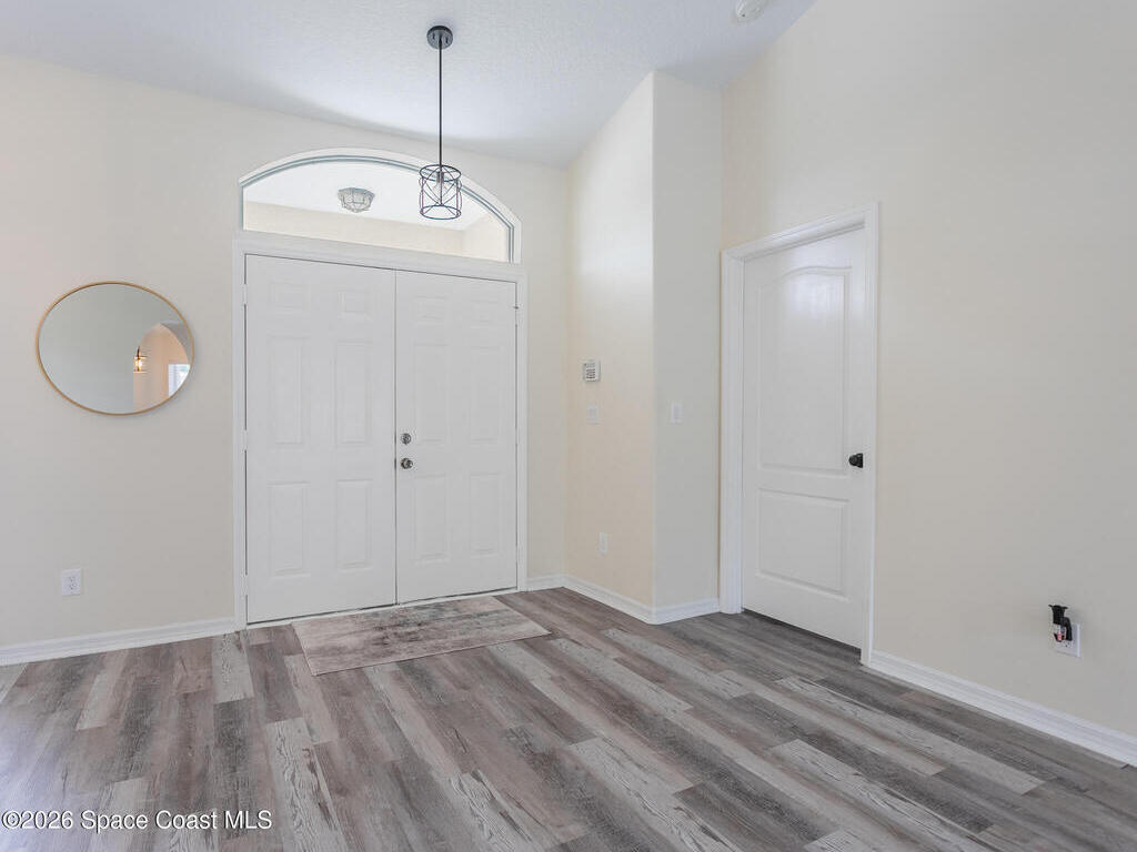 4920 48th Place, Vero Beach, FL 32967