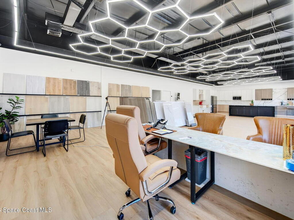 809 N Cocoa Boulevard, Cocoa, FL 32922