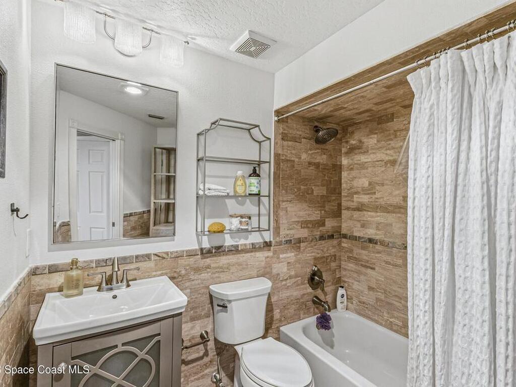 262 Lanternback Island Drive, Satellite Beach, FL 32937