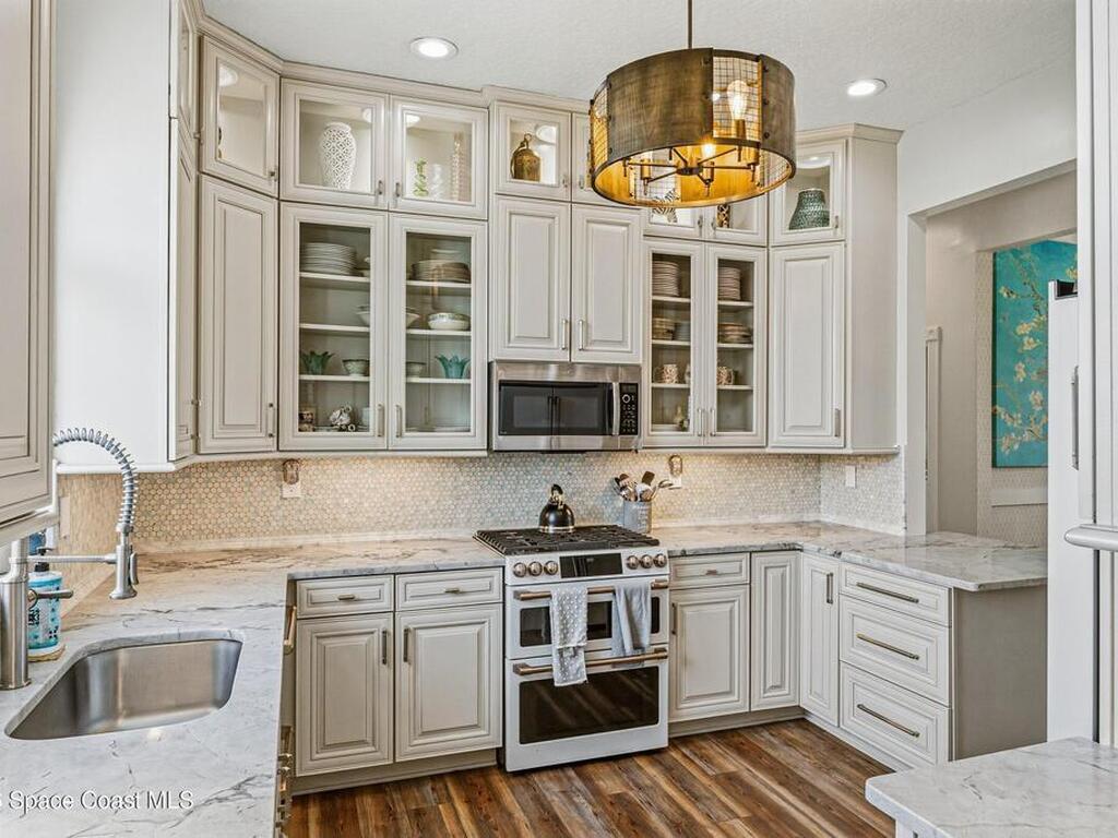 262 Lanternback Island Drive, Satellite Beach, FL 32937