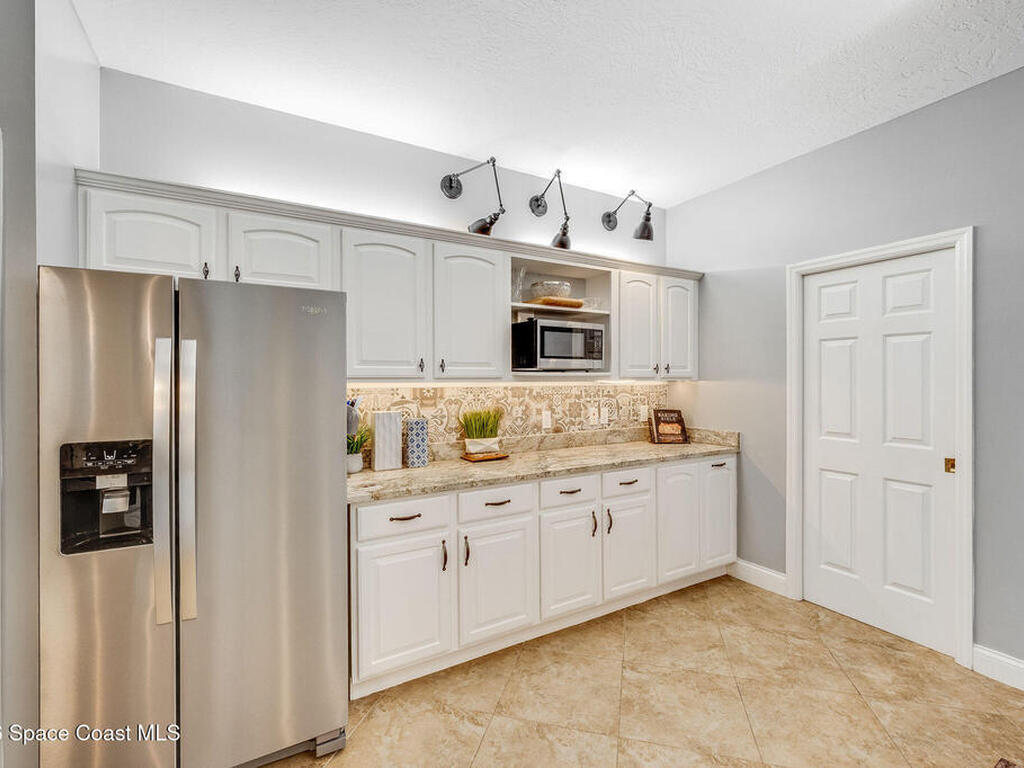 3910 Wateroak Way, Titusville, FL 32796