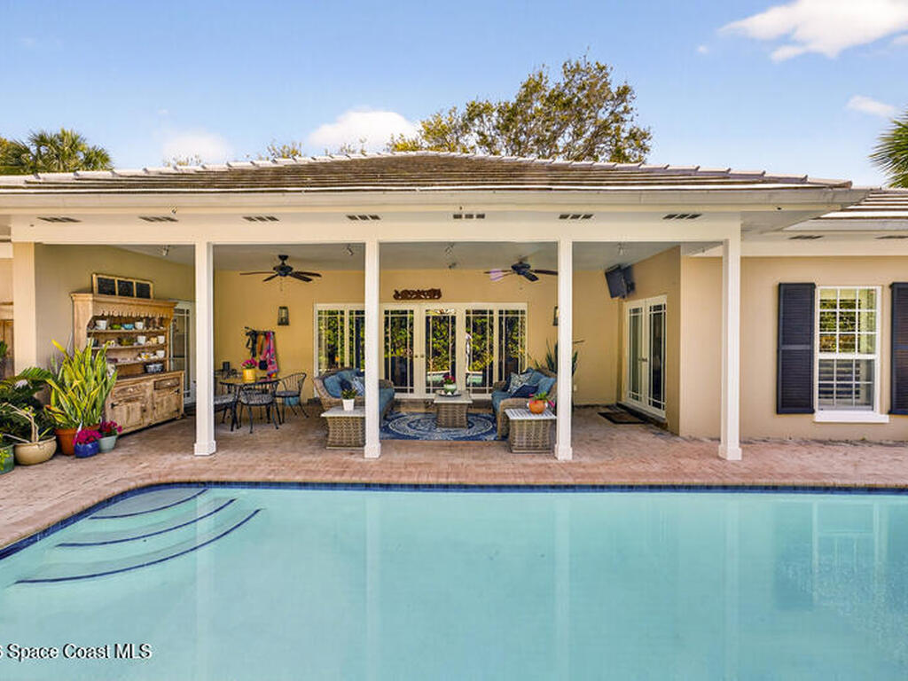 4691 Pebble Bay Circle, Indian River Shores, FL 32963