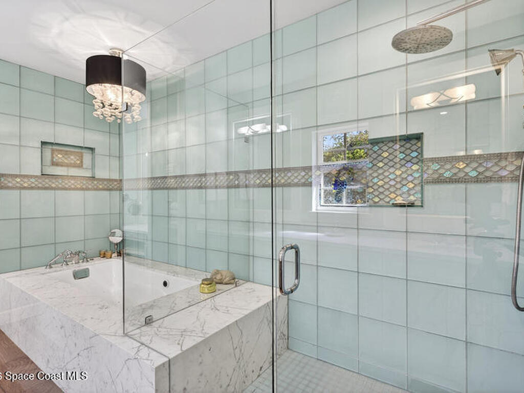 4691 Pebble Bay Circle, Indian River Shores, FL 32963