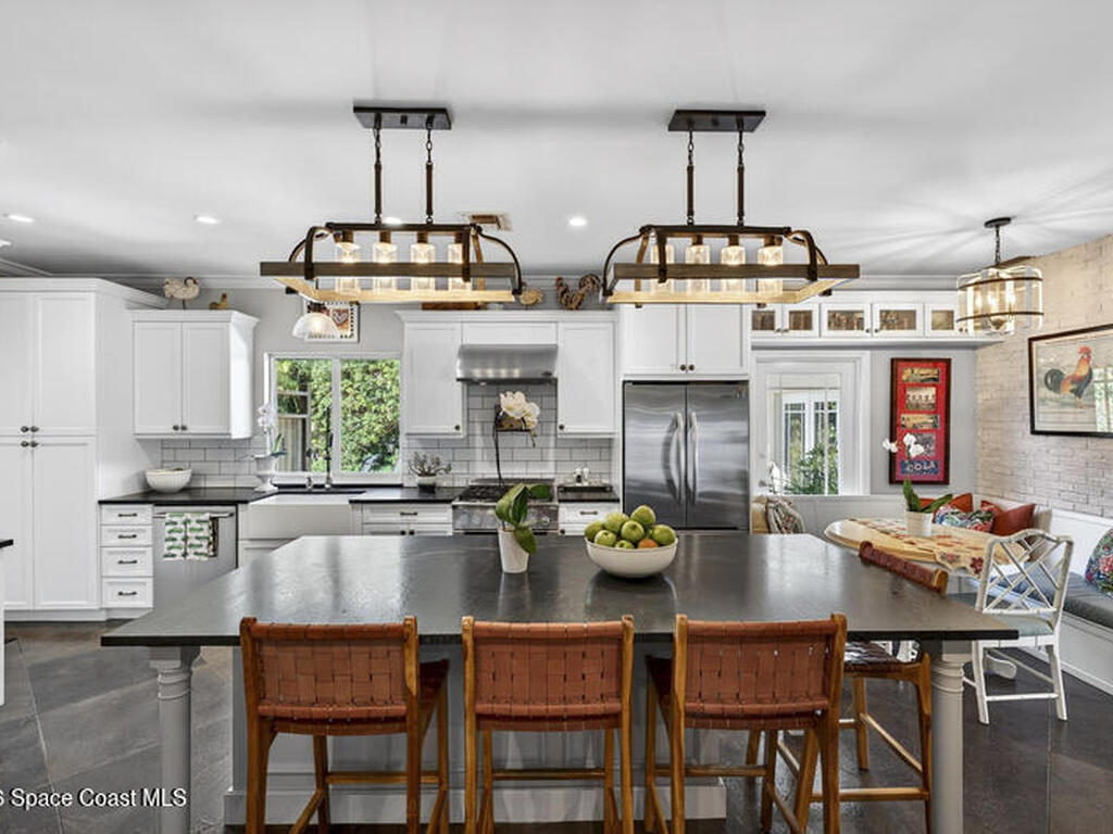 4691 Pebble Bay Circle, Indian River Shores, FL 32963