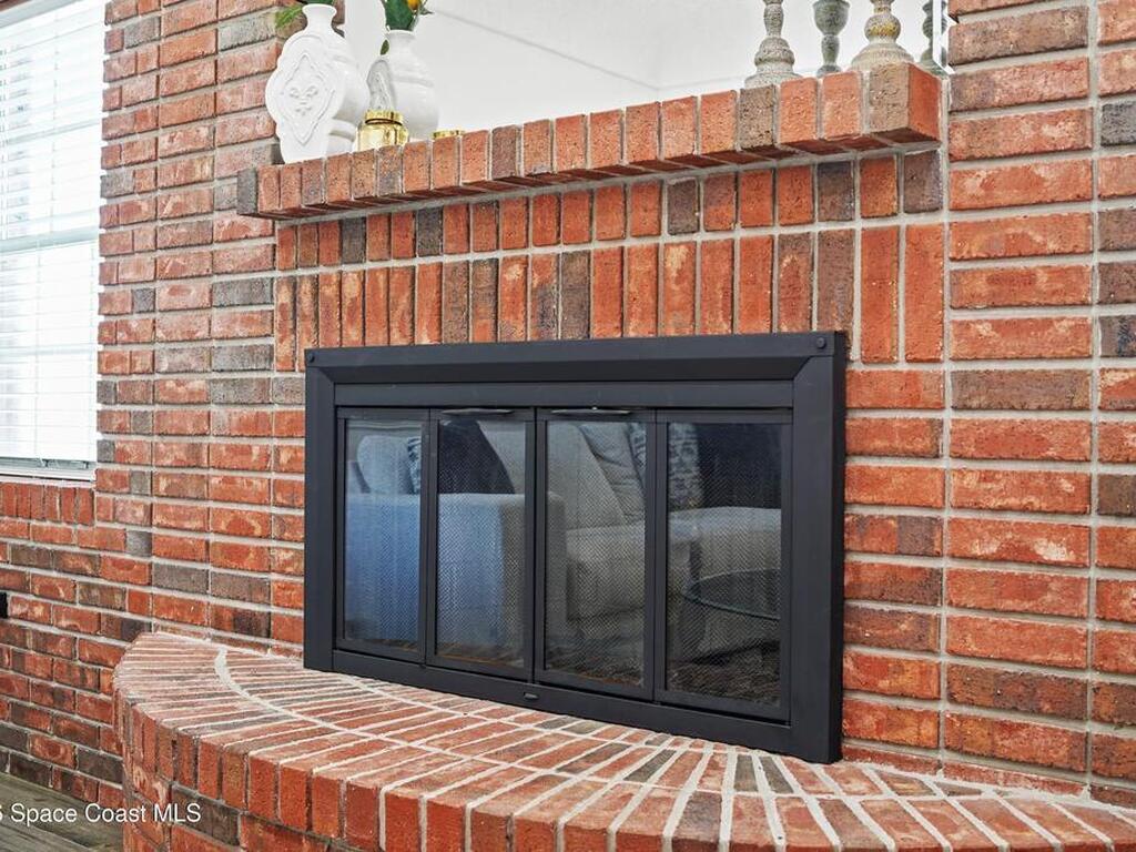 572 Lake Ashley Circle, Melbourne, FL 32904