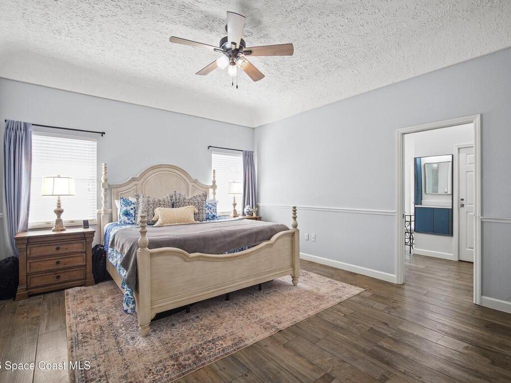 572 Lake Ashley Circle, Melbourne, FL 32904