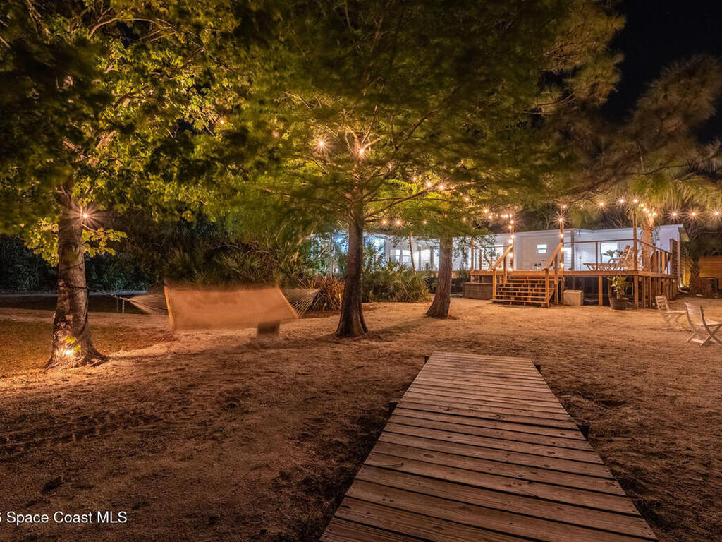 4160 Hidden Lakes Drive, Mims, FL 32754