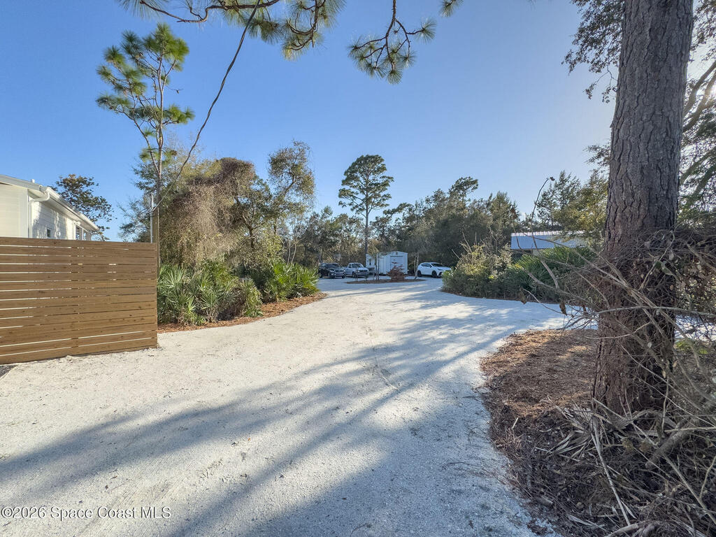 4160 Hidden Lakes Drive, Mims, FL 32754
