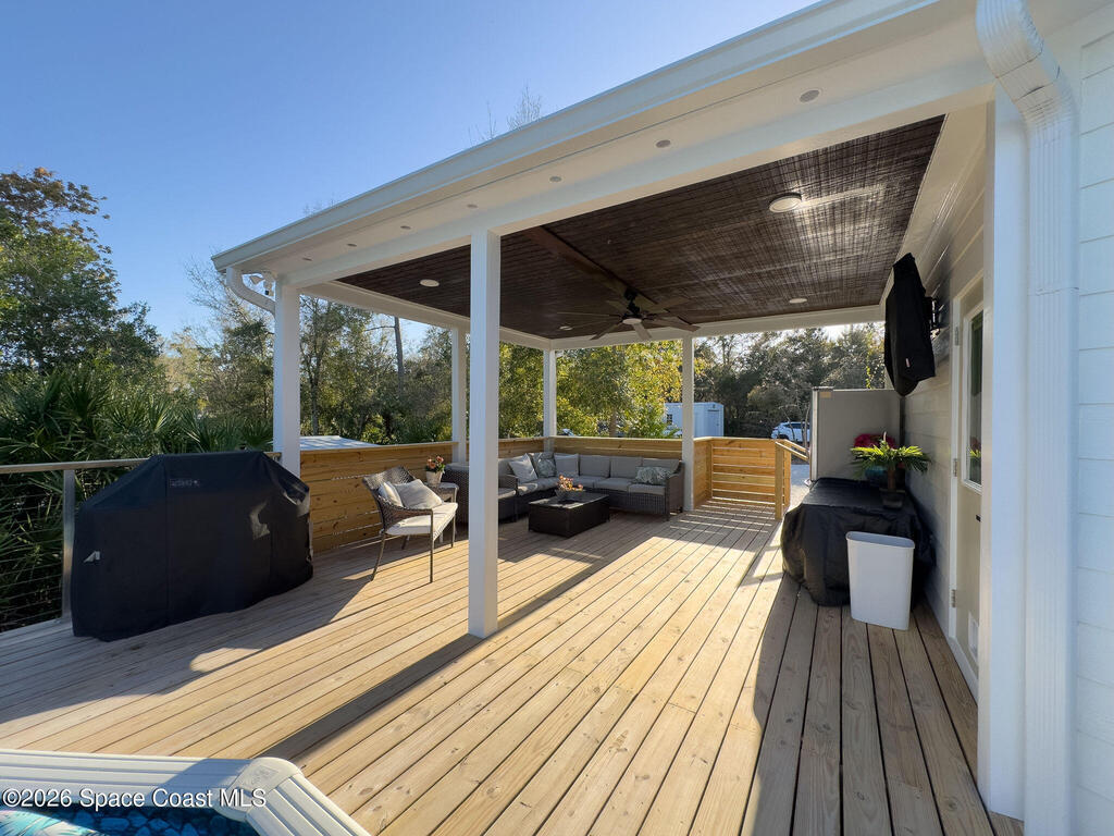 4160 Hidden Lakes Drive, Mims, FL 32754