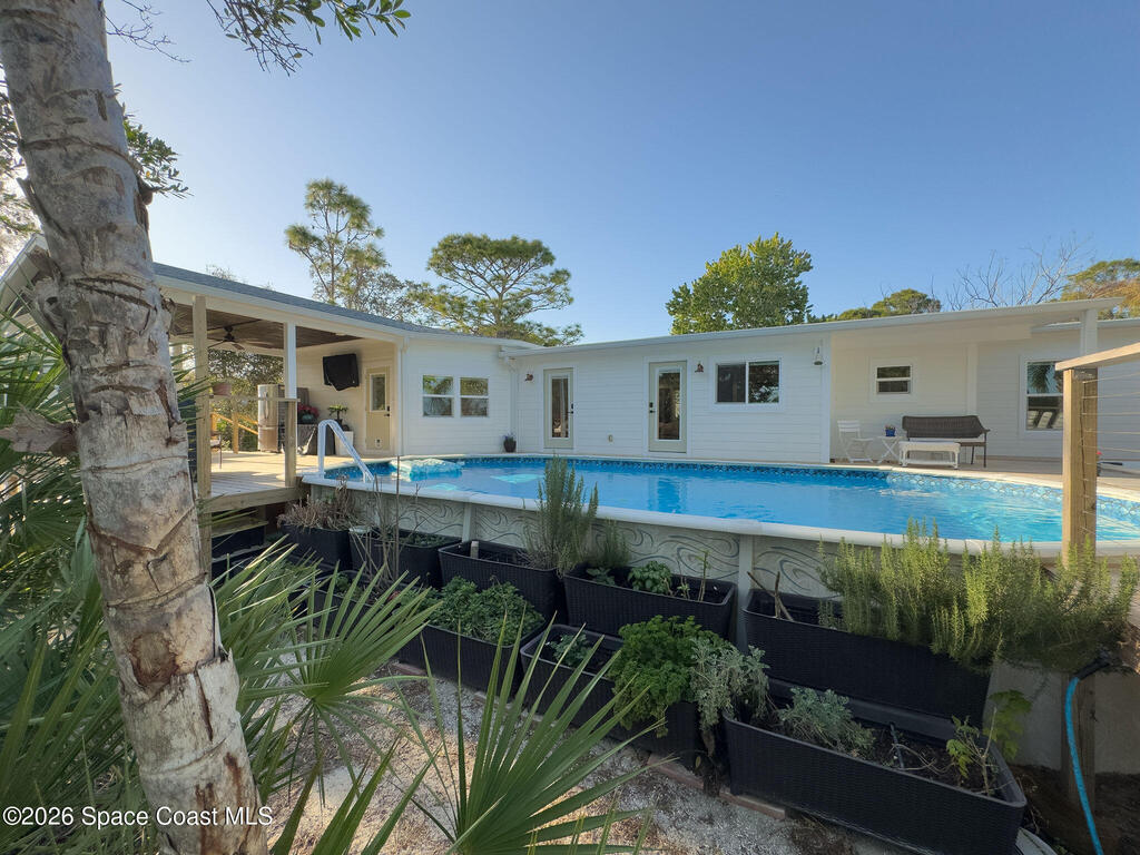 4160 Hidden Lakes Drive, Mims, FL 32754